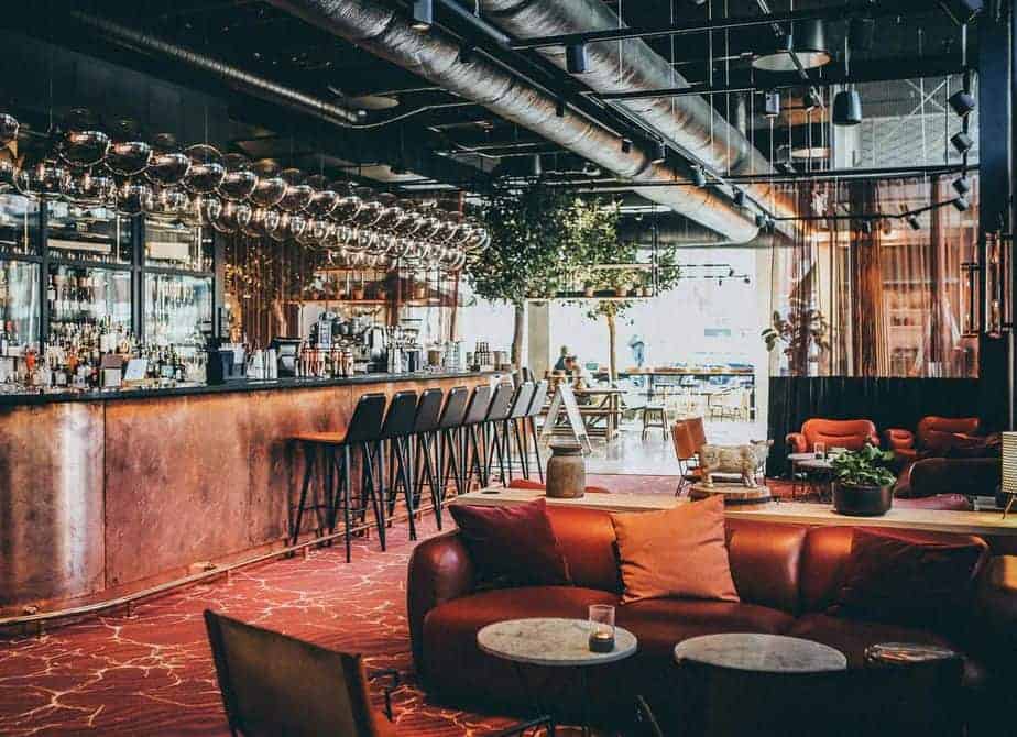Hotel lounge, by Nick Karvounis via Unsplash