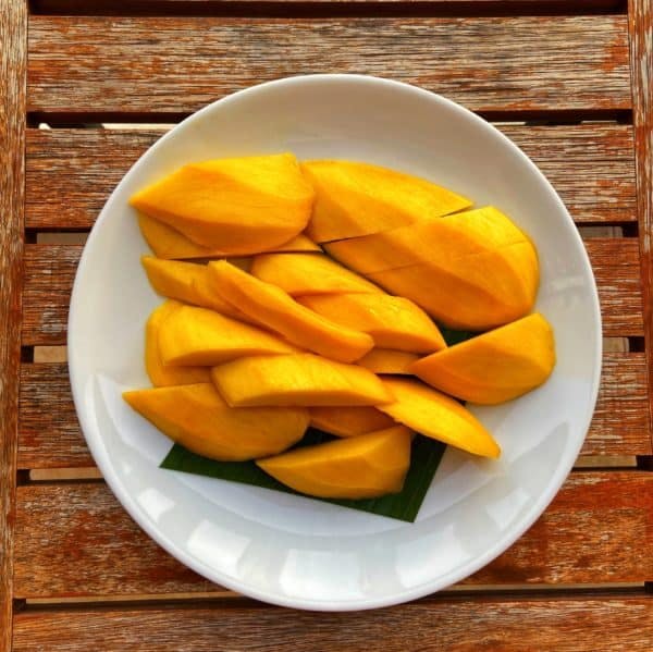Plate of mangoes