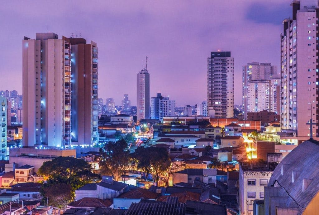 A skyline in Brazil, by Caio via Pexels